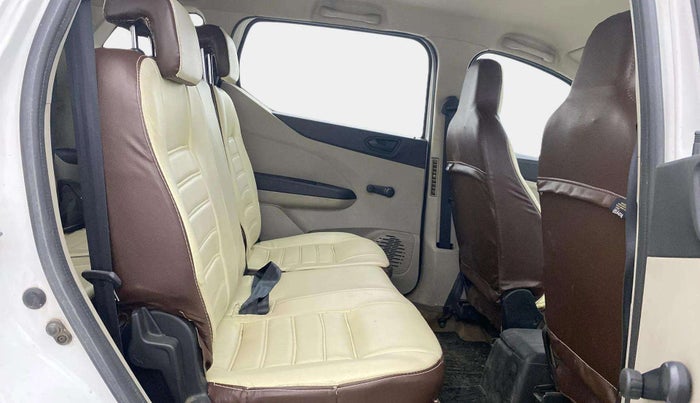 2019 Renault TRIBER RXL MT, Petrol, Manual, 33,479 km, Right Side Rear Door Cabin