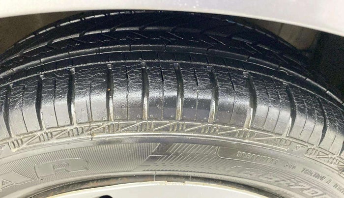 2018 Maruti Celerio ZXI AMT (O), Petrol, Automatic, 9,349 km, Right Front Tyre Tread