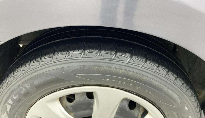 2014 Hyundai Verna FLUIDIC 1.6 VTVT EX, Petrol, Manual, 56,640 km, Right Rear Tyre Tread