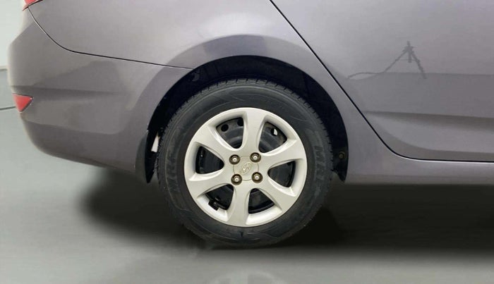 2014 Hyundai Verna FLUIDIC 1.6 VTVT EX, Petrol, Manual, 56,640 km, Right Rear Wheel