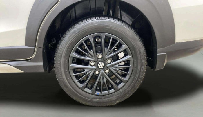 2020 Maruti XL6 ALPHA MT, Petrol, Manual, 35,901 km, Left Rear Wheel