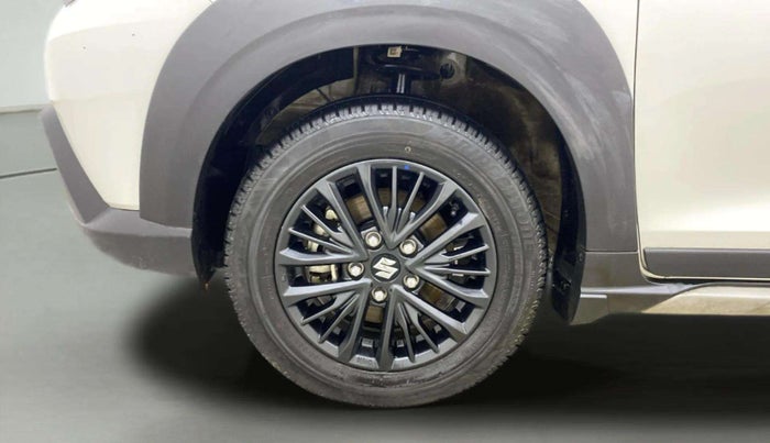 2020 Maruti XL6 ALPHA MT, Petrol, Manual, 35,901 km, Left Front Wheel