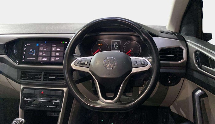 2022 Volkswagen TAIGUN HIGHLINE 1.0 TSI MT, Petrol, Manual, 61,835 km, Steering Wheel Close Up
