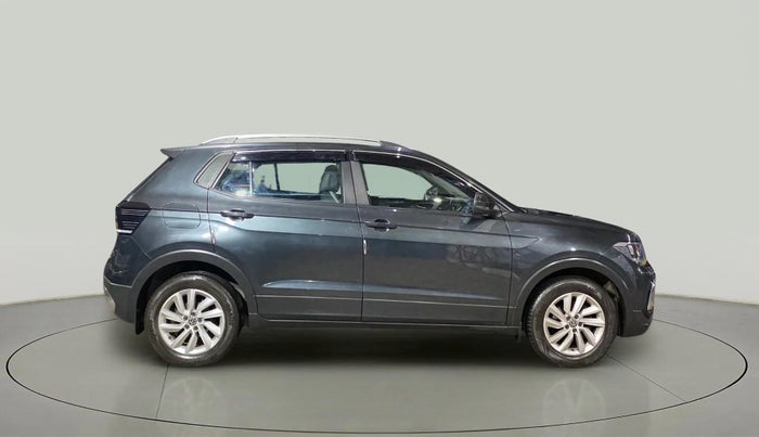 2022 Volkswagen TAIGUN HIGHLINE 1.0 TSI MT, Petrol, Manual, 61,835 km, Right Side View