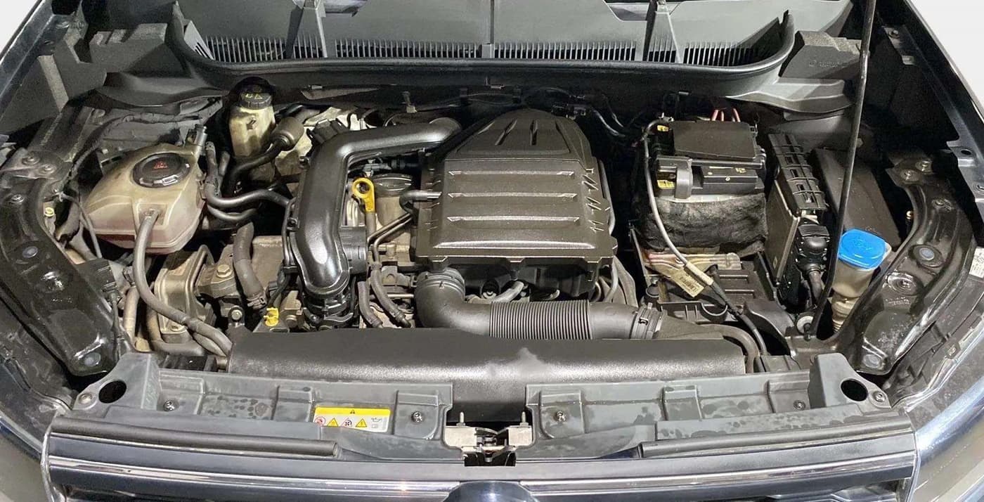 2022 Volkswagen TAIGUN HIGHLINE 1.0 TSI MT, Petrol, Manual, 61,930 km, Open Bonet