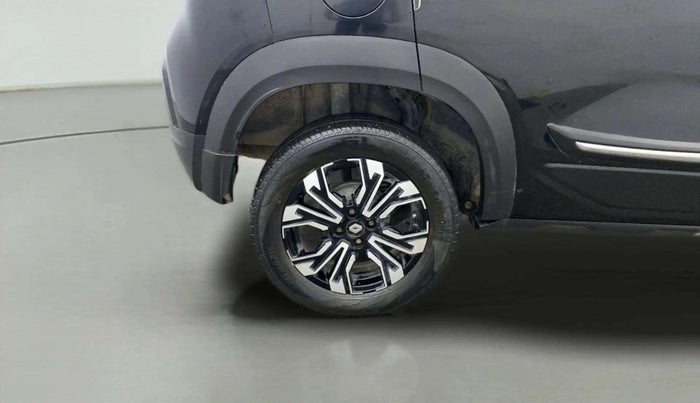 2022 Renault Kiger RXT (O) MT, Petrol, Manual, 44,551 km, Right Rear Wheel
