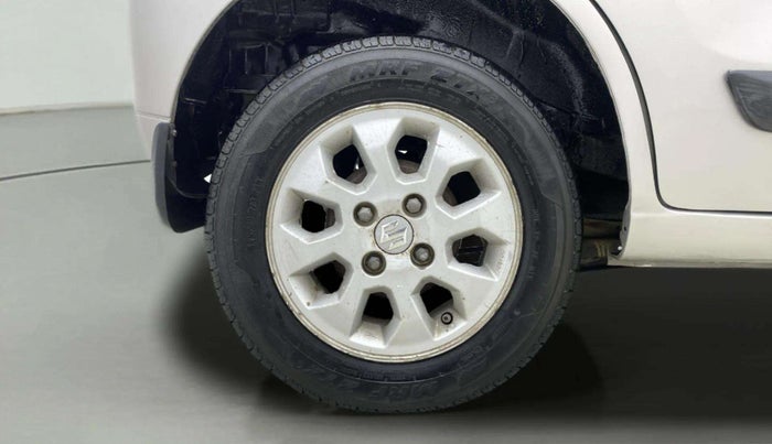 2013 Maruti Wagon R 1.0 LXI CNG, CNG, Manual, 29,101 km, Right Rear Wheel