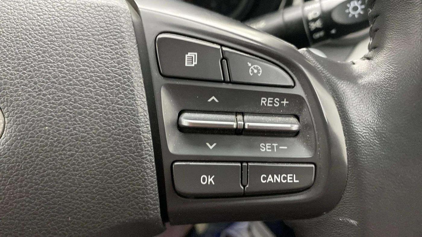 2023 Hyundai GRAND I10 NIOS ASTA 1.2 KAPPA VTVT, Petrol, Manual, 27,882 km, Adaptive Cruise Control