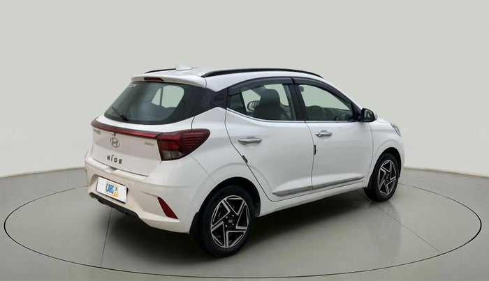 2023 Hyundai GRAND I10 NIOS ASTA 1.2 KAPPA VTVT, Petrol, Manual, 27,882 km, Right Back Diagonal