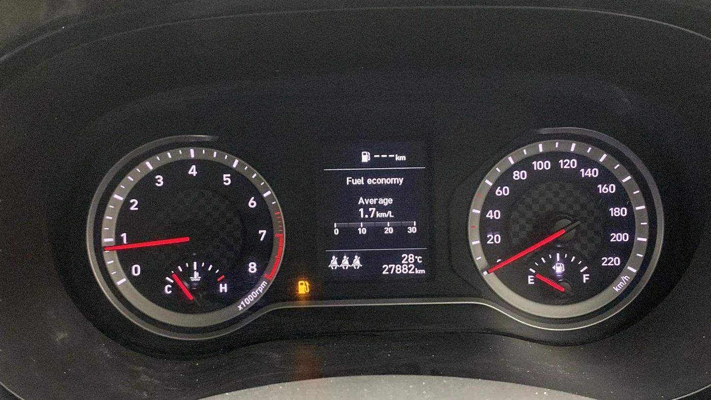2023 Hyundai GRAND I10 NIOS ASTA 1.2 KAPPA VTVT, Petrol, Manual, 27,882 km, Odometer Image