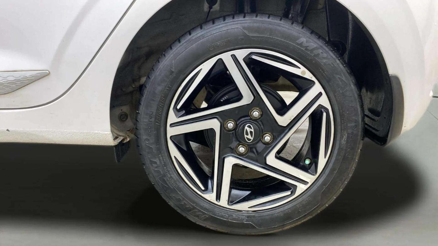 2023 Hyundai GRAND I10 NIOS ASTA 1.2 KAPPA VTVT, Petrol, Manual, 27,882 km, Left Rear Wheel