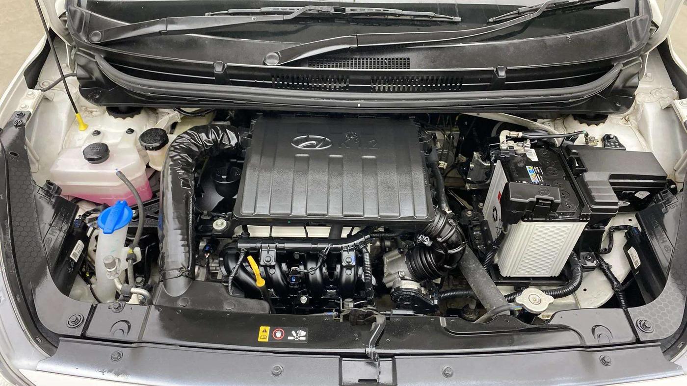 2023 Hyundai GRAND I10 NIOS ASTA 1.2 KAPPA VTVT, Petrol, Manual, 27,882 km, Engine View