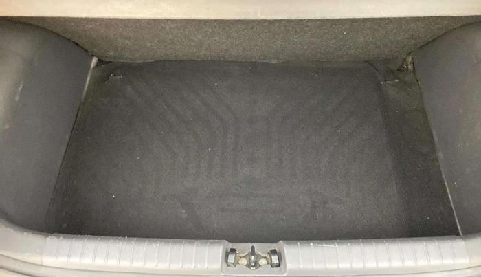2023 Hyundai GRAND I10 NIOS ASTA 1.2 KAPPA VTVT, Petrol, Manual, 27,882 km, Boot Inside