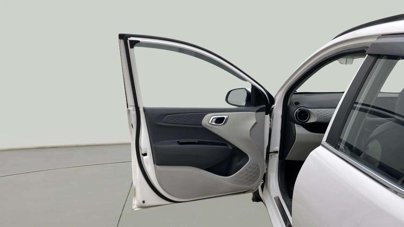 2023 Hyundai GRAND I10 NIOS ASTA 1.2 KAPPA VTVT, Petrol, Manual, 27,882 km, LHS Front Door