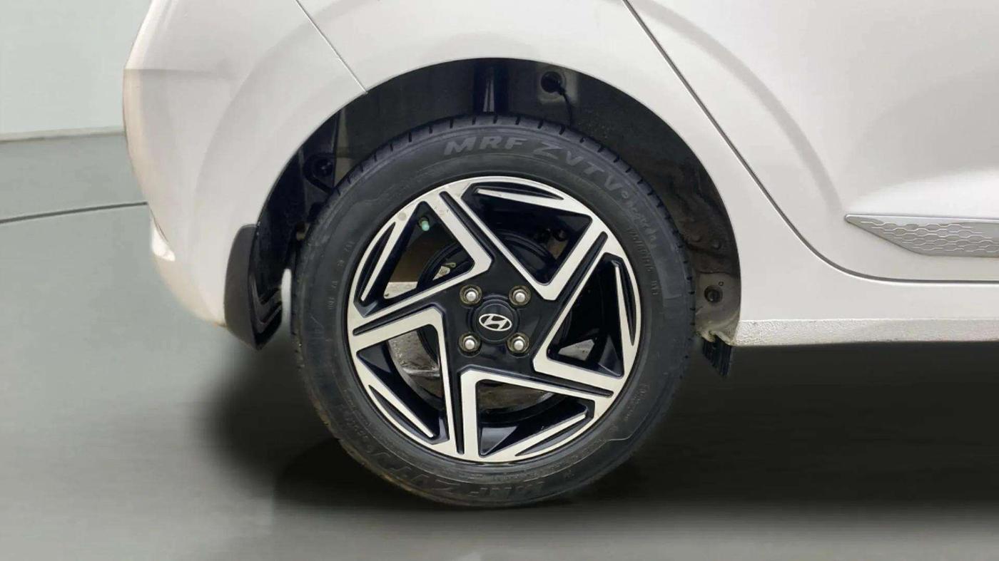 2023 Hyundai GRAND I10 NIOS ASTA 1.2 KAPPA VTVT, Petrol, Manual, 27,882 km, Right Rear Wheel