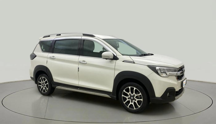 2023 Maruti XL6 ALPHA PLUS MT, Petrol, Manual, 13,749 km, Right Front Diagonal