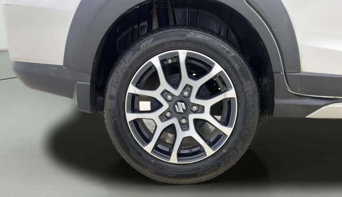 2023 Maruti XL6 ALPHA PLUS MT, Petrol, Manual, 13,749 km, Right Rear Wheel