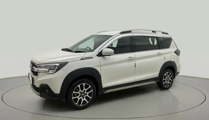 2023 Maruti XL6 ALPHA PLUS MT, Petrol, Manual, 13,749 km, Left Front Diagonal