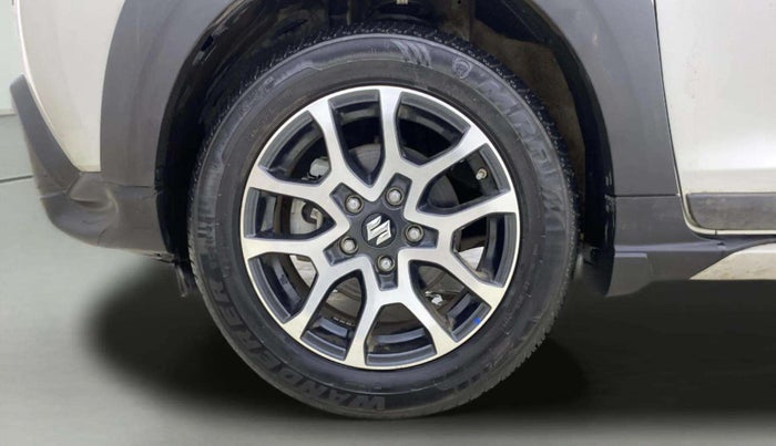 2023 Maruti XL6 ALPHA PLUS MT, Petrol, Manual, 13,749 km, Left Front Wheel