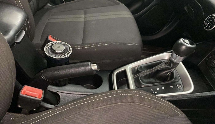 2019 Hyundai VENUE SX PLUS 1.0 TURBO DCT, Petrol, Automatic, 43,830 km, Gear Lever