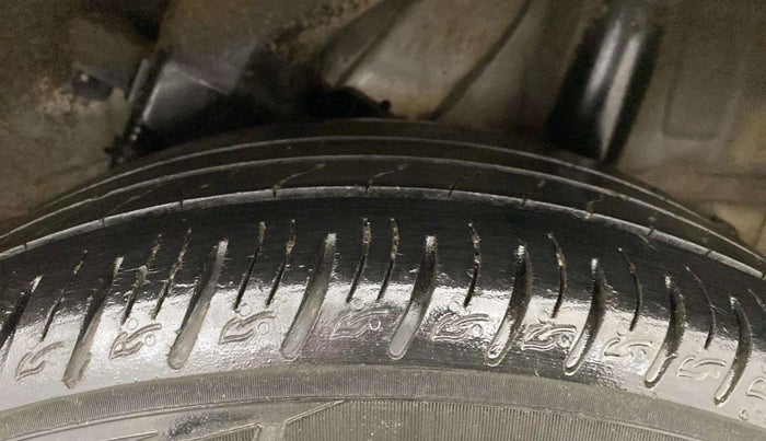2019 Hyundai VENUE SX PLUS 1.0 TURBO DCT, Petrol, Automatic, 43,830 km, Left Rear Tyre Tread