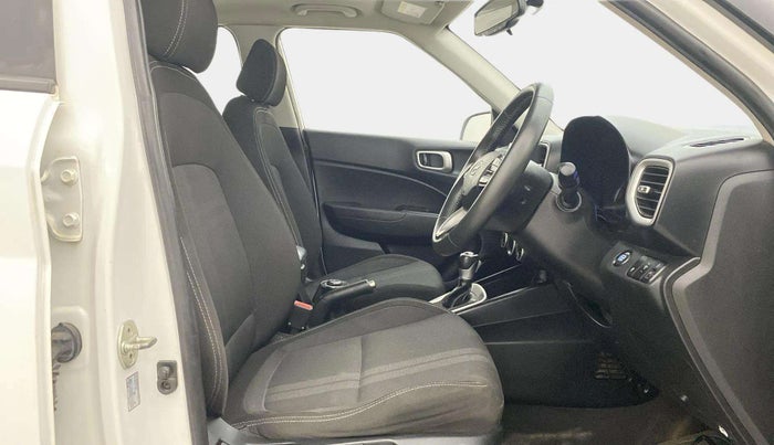 2019 Hyundai VENUE SX PLUS 1.0 TURBO DCT, Petrol, Automatic, 43,830 km, Right Side Front Door Cabin