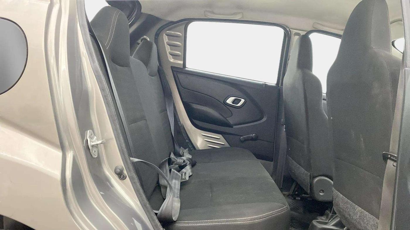 2018 Datsun Redi Go T(O) 1.0 AMT, Petrol, Automatic, 64,315 km, Right Side Rear Door Cabin