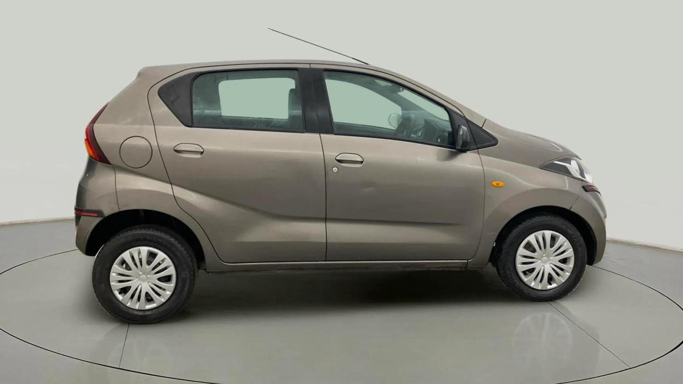 2018 Datsun Redi Go T(O) 1.0 AMT, Petrol, Automatic, 64,315 km, Right Side View