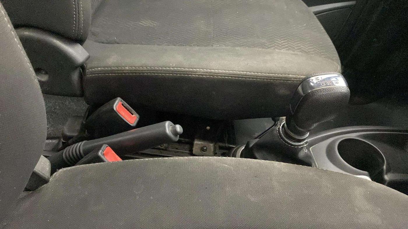 2018 Datsun Redi Go T(O) 1.0 AMT, Petrol, Automatic, 64,315 km, Gear Lever