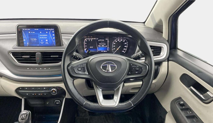 2022 Tata ALTROZ XZ PLUS DIESEL, Diesel, Manual, 30,226 km, Steering Wheel Close Up