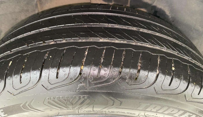 2022 Tata ALTROZ XZ PLUS DIESEL, Diesel, Manual, 30,226 km, Left Rear Tyre Tread