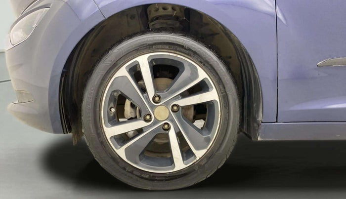 2022 Tata ALTROZ XZ PLUS DIESEL, Diesel, Manual, 30,226 km, Left Front Wheel