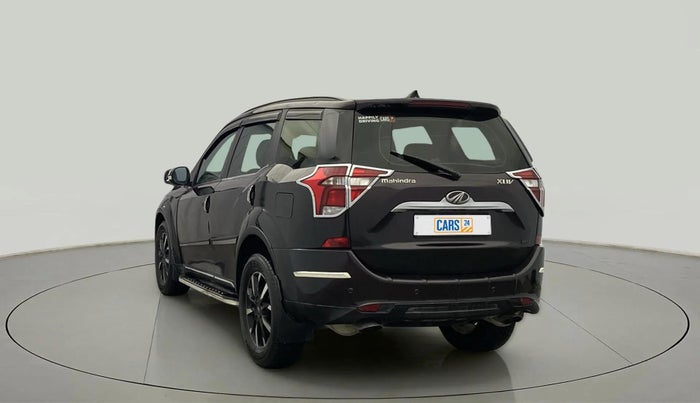 2018 Mahindra XUV500 W11, Diesel, Manual, 84,621 km, Left Back Diagonal