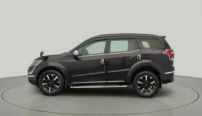 2018 Mahindra XUV500 W11, Diesel, Manual, 84,621 km, Left Side