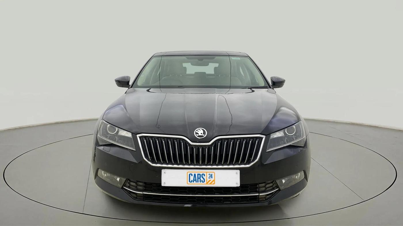 2018 Skoda Superb L&K 1.8 TSI AT, Petrol, Automatic, 65,658 km, Front