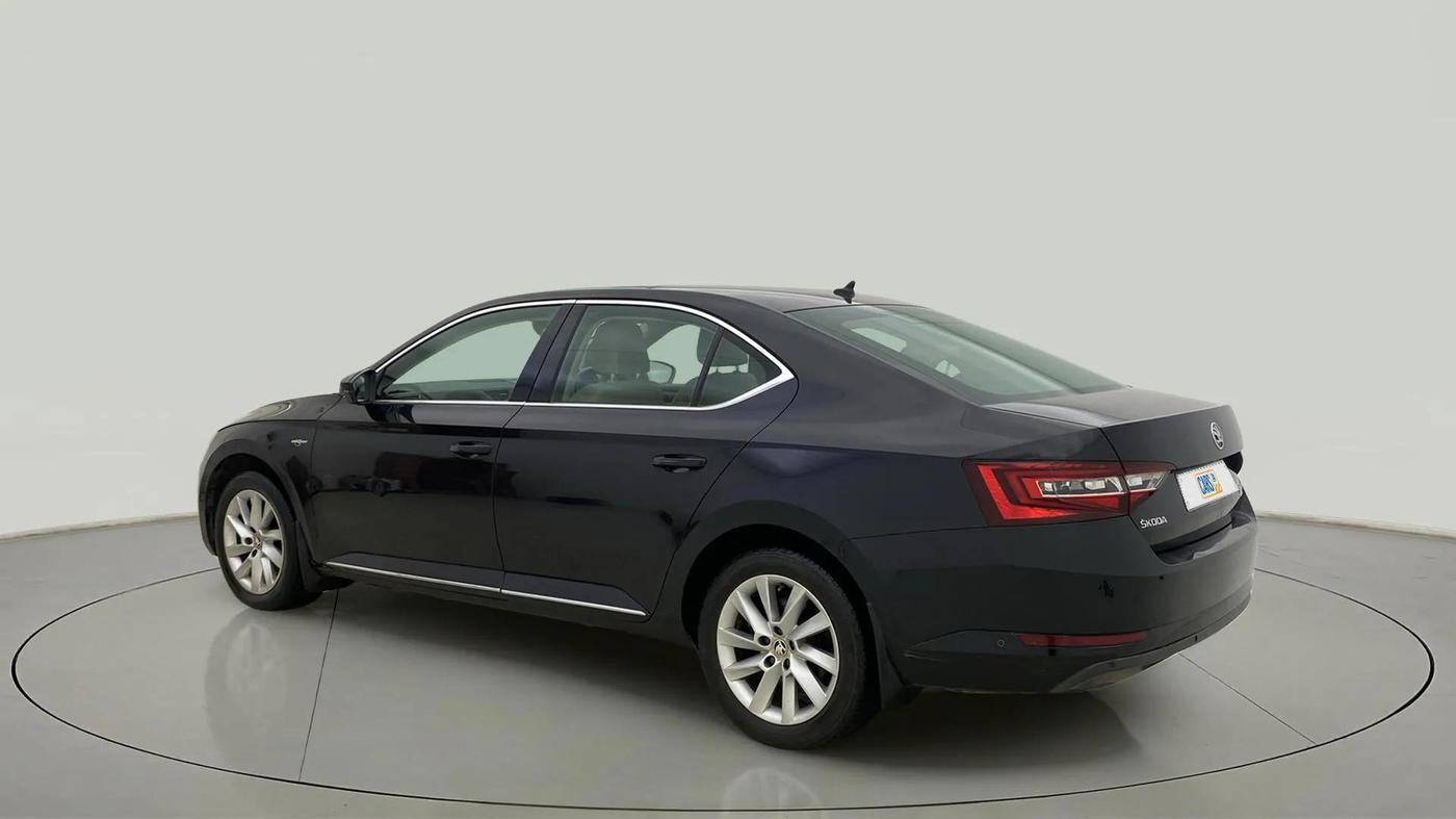 2018 Skoda Superb L&K 1.8 TSI AT, Petrol, Automatic, 65,658 km, Left Back Diagonal