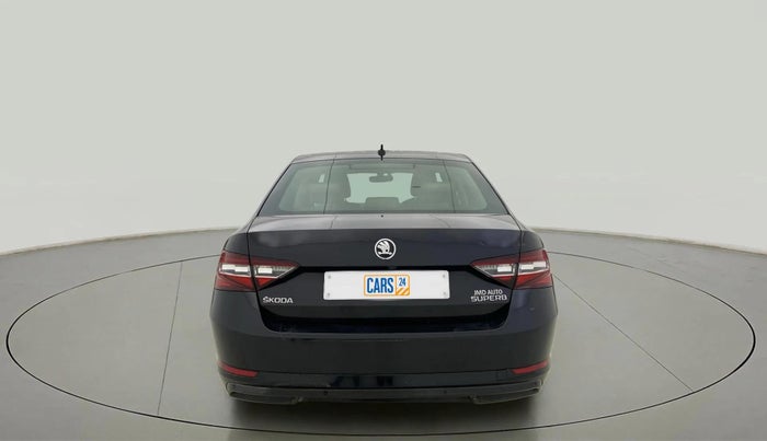 2018 Skoda Superb L&K 1.8 TSI AT, Petrol, Automatic, 65,610 km, Back/Rear