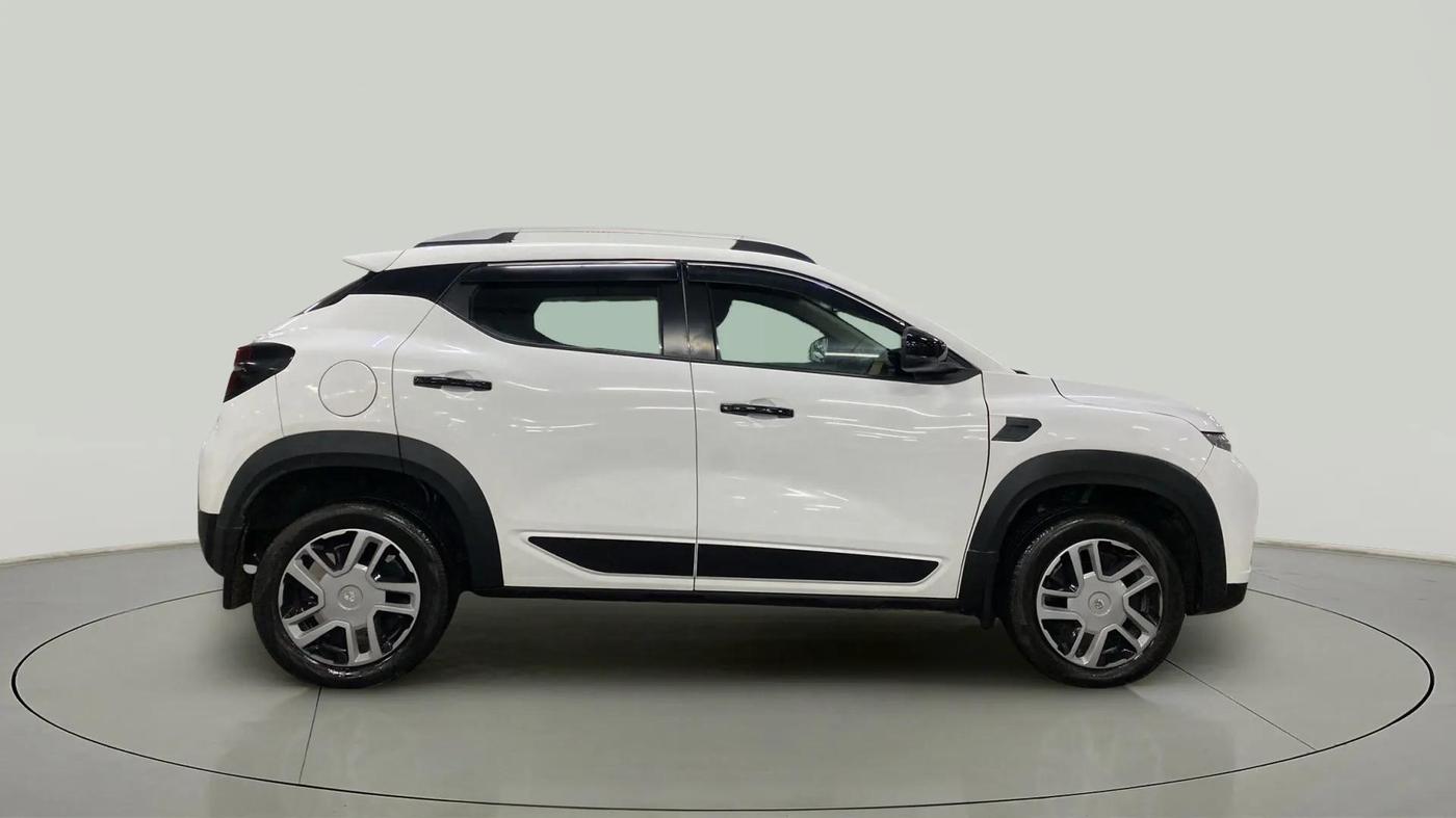 2022 Renault Kiger RXT MT, Petrol, Manual, 64,536 km, Right Side View