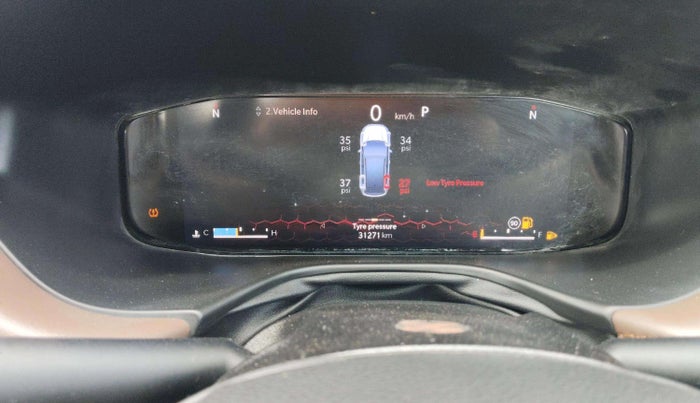 2022 Jeep MERIDIAN LIMITED (O) 4X2 AT, Diesel, Automatic, 31,269 km, Odometer Image