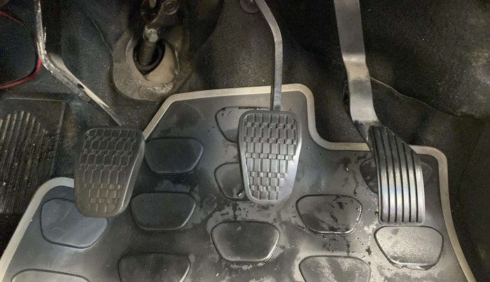 2019 Tata NEXON XM PETROL, Petrol, Manual, 54,055 km, Pedals