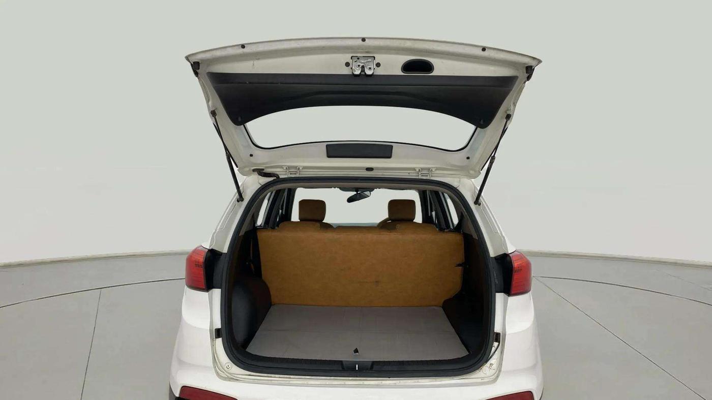 2017 Hyundai Creta E PLUS 1.6 PETROL, Petrol, Manual, 20,534 km, Boot Door Open
