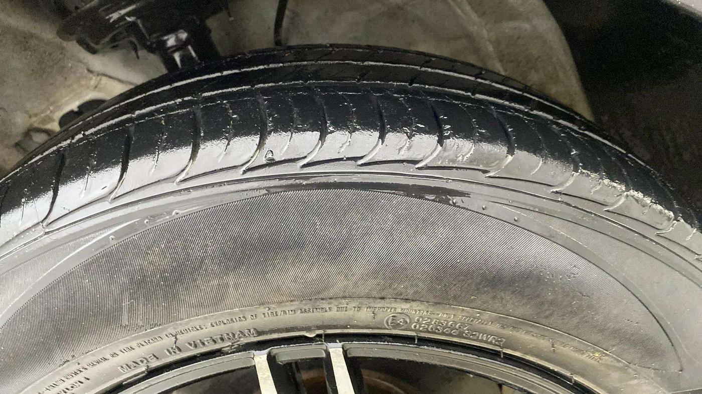 2017 Hyundai Creta E PLUS 1.6 PETROL, Petrol, Manual, 20,534 km, Left Front Tyre Tread