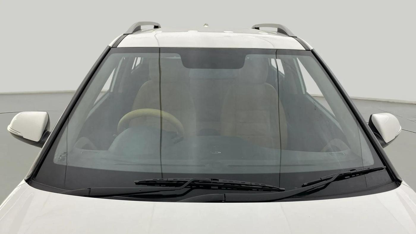 2017 Hyundai Creta E PLUS 1.6 PETROL, Petrol, Manual, 20,534 km, Front Windshield
