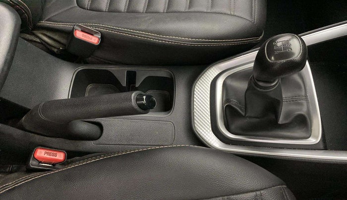 2021 KIA SONET HTK PLUS 1.2, Petrol, Manual, 50,403 km, Gear Lever