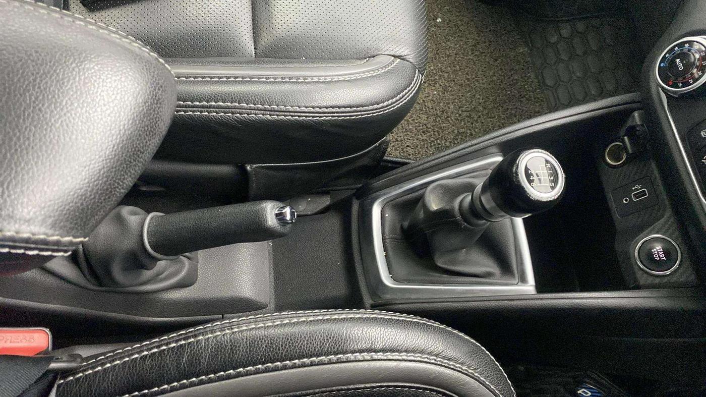2019 Nissan Kicks XV DIESEL, Diesel, Manual, 55,205 km, Gear Lever