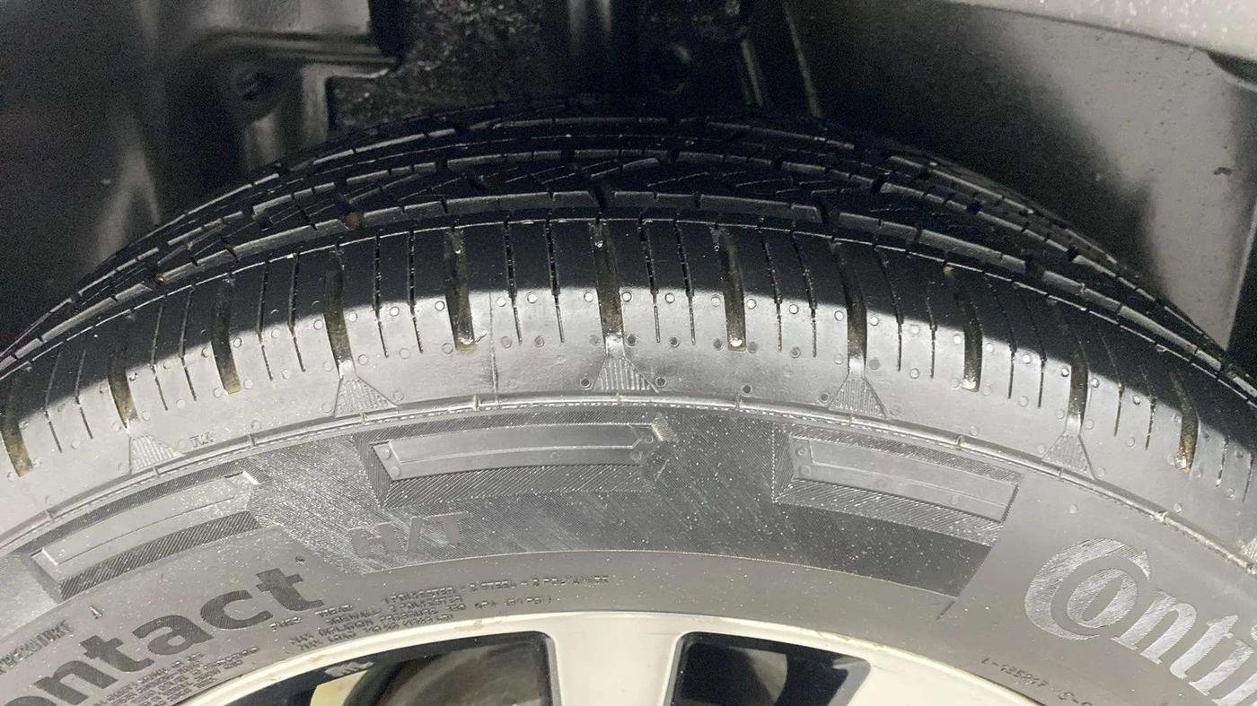 2019 Nissan Kicks XV DIESEL, Diesel, Manual, 55,205 km, Right Rear Tyre Tread