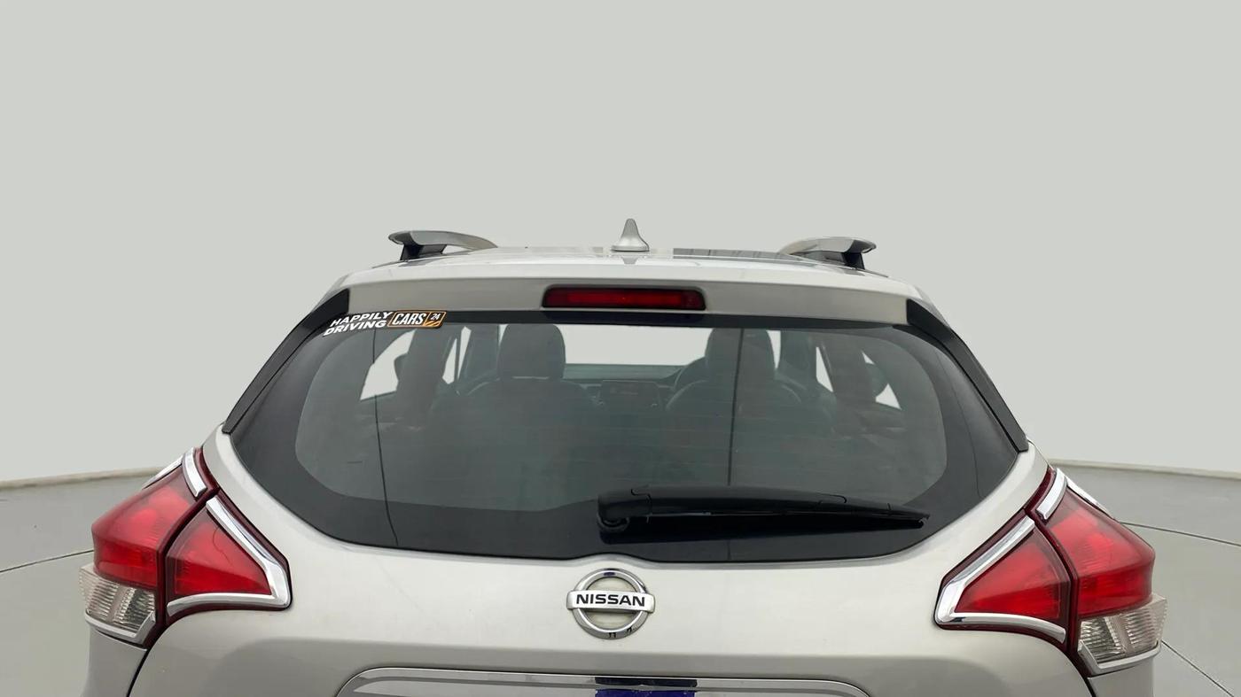 2019 Nissan Kicks XV DIESEL, Diesel, Manual, 55,205 km, Rear Windshield