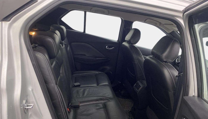 2019 Nissan Kicks XV DIESEL, Diesel, Manual, 55,092 km, Right Side Rear Door Cabin