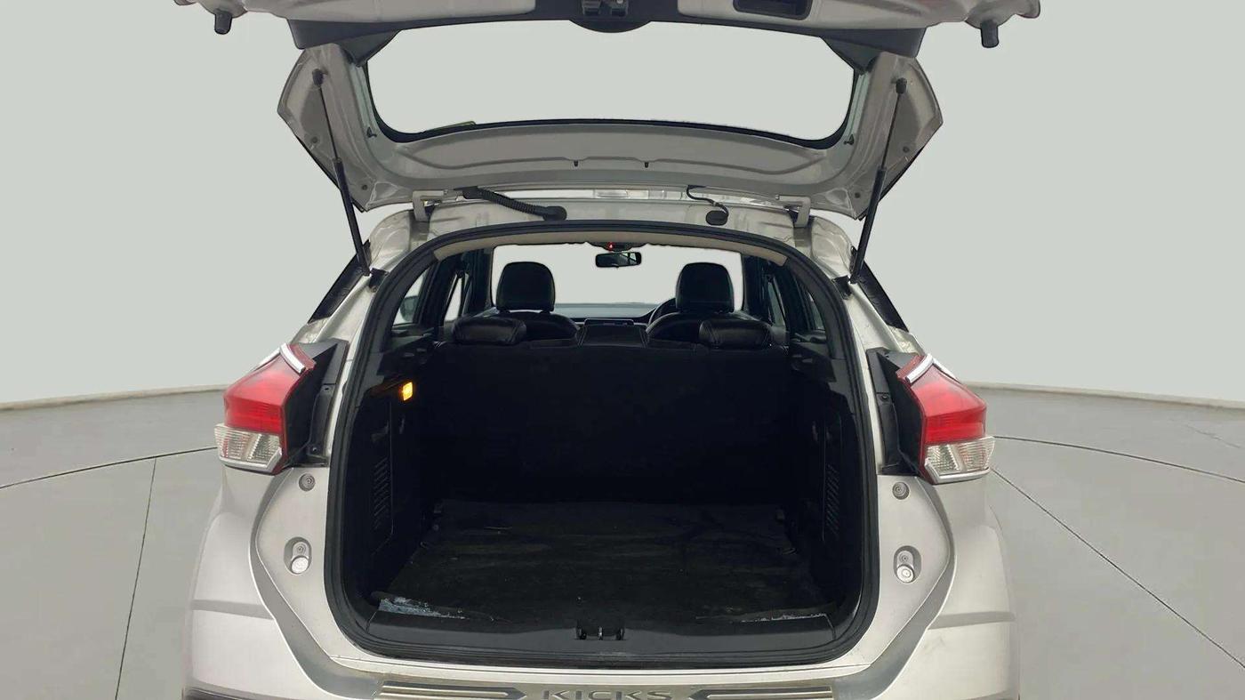 2019 Nissan Kicks XV DIESEL, Diesel, Manual, 55,205 km, Boot Open Zoomed View