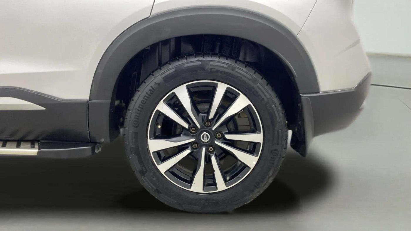 2019 Nissan Kicks XV DIESEL, Diesel, Manual, 55,205 km, Left Rear Wheel